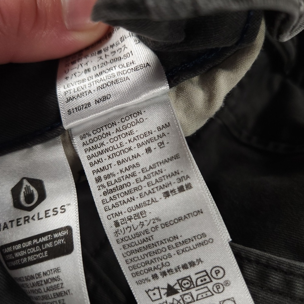 Levi's Men's Cargo Pants Gray Chino XX Standard Taper 5 Pockets 33x30 - Picture 4 of 13